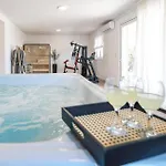Beach Front Home In Maslenica With Sauna Сasa de vacaciones