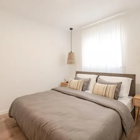 Сasa de vacaciones Beach Front Home In Maslenica With Sauna