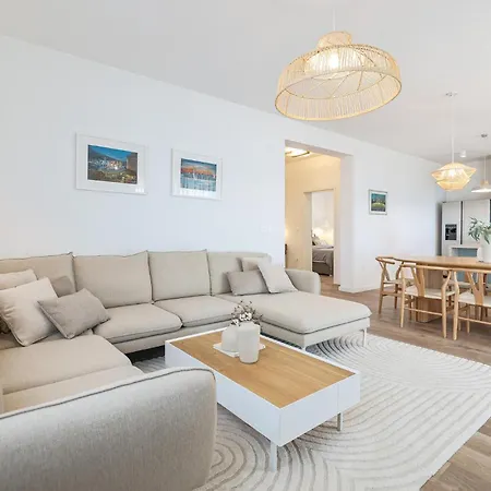 Amazing In With Sauna * Maslenica