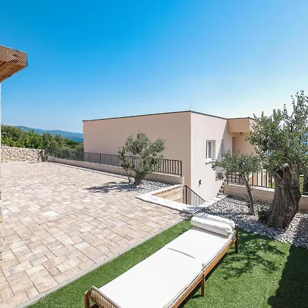 Beach Front Home In Maslenica With Sauna Maslenica