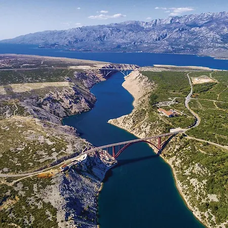 Amazing In With Sauna Hébergement de vacances *